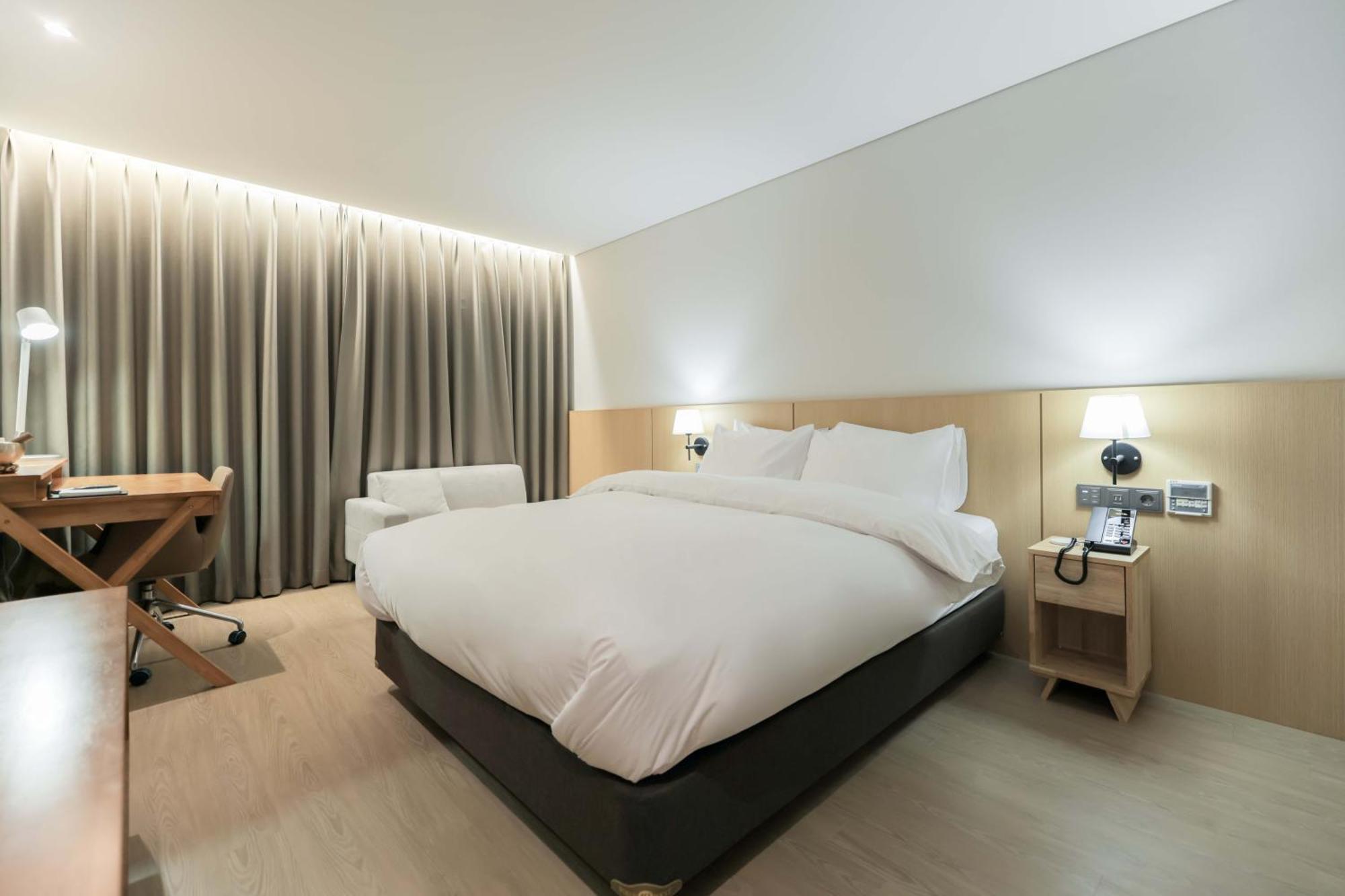 Aank Hotel Incheon Guwol Екстериор снимка